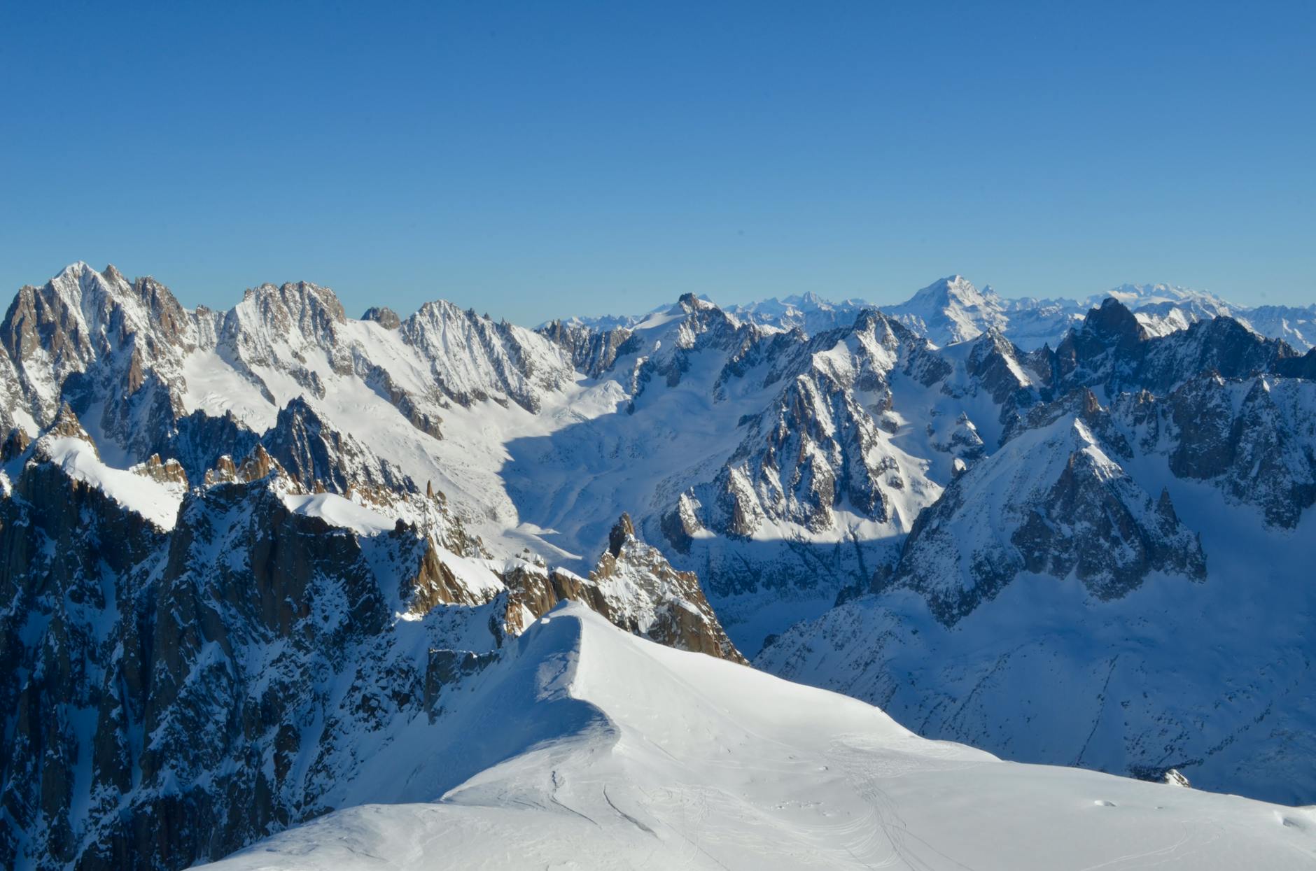 breathtaking view of snowy chamonix mountains